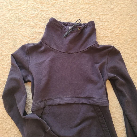 Ripe Maternity and Nursing Joey Pullover Navy Medium - Picture 3 of 5